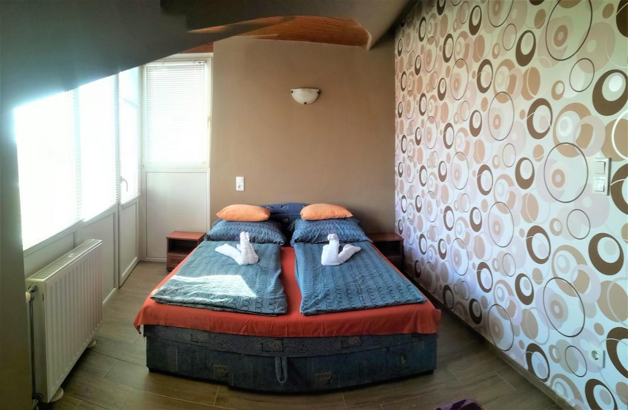 Fortuna Apartman Hajduszoboszlo Ngoại thất bức ảnh