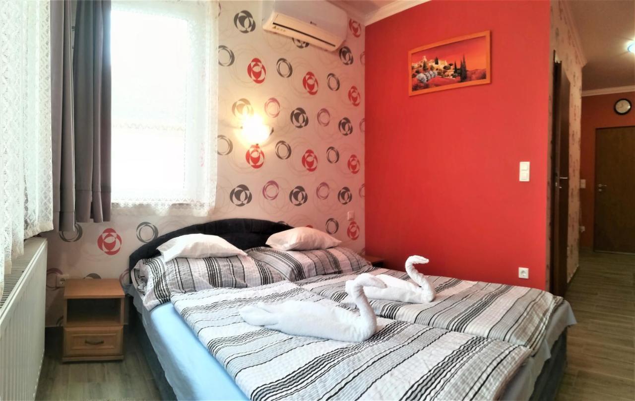 Fortuna Apartman Hajduszoboszlo Phòng bức ảnh